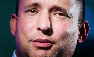 שר החינוך נפתלי בנט