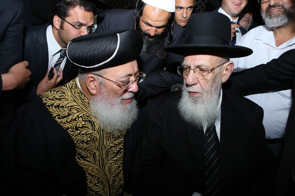 התיעוד המלא: חתונת נכד הראשל"צ הגר"ש עמאר