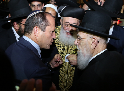 נשיא המועצת התפעל מניר ברקת: "הוא אומר אמן" • צפו