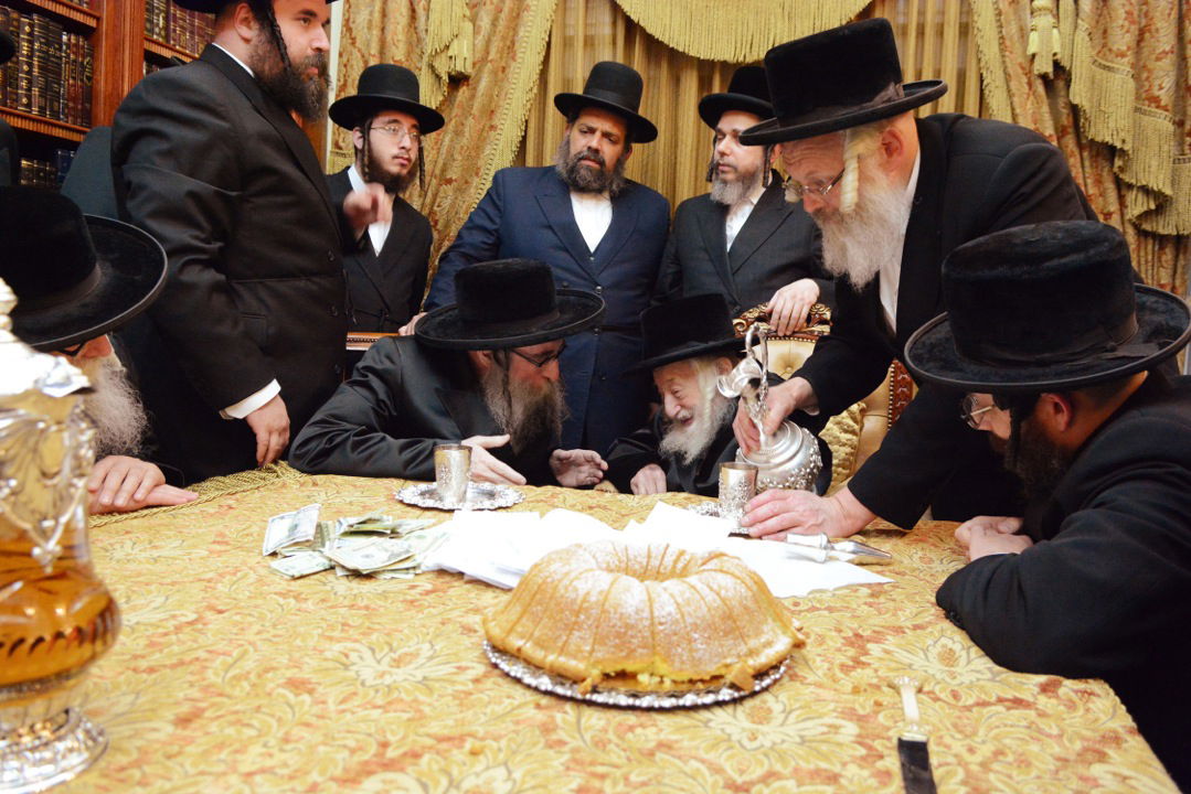 האדמו"ר הישיש מסקולען בא להודות לנגיד התורם | צפו