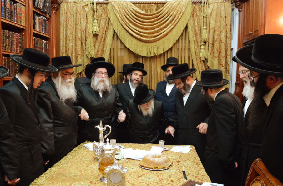 האדמו"ר הישיש מסקולען בא להודות לנגיד התורם | צפו