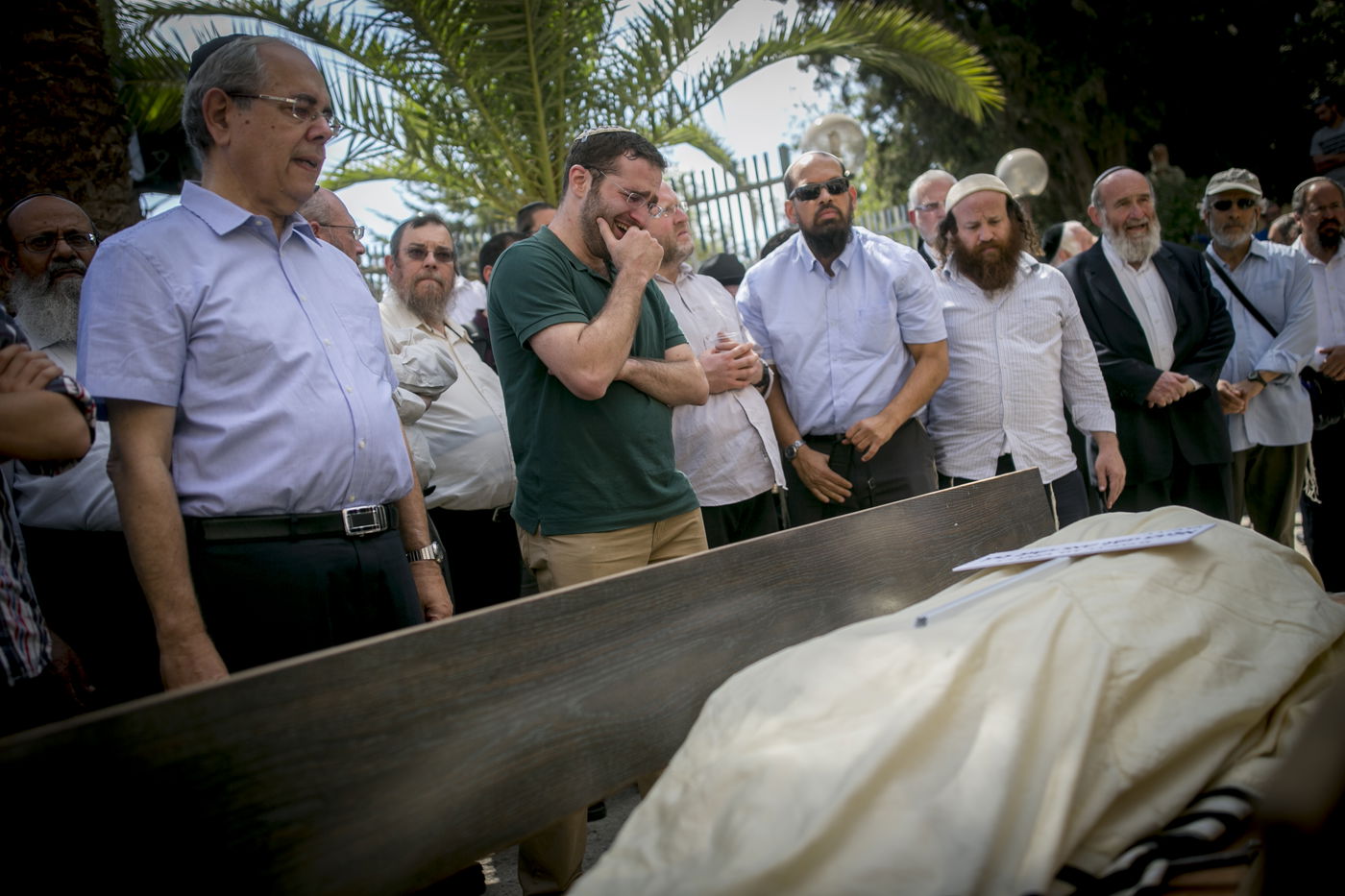 מסע הלווית הרב שאר ישוב הכהן זצ"ל | צפו