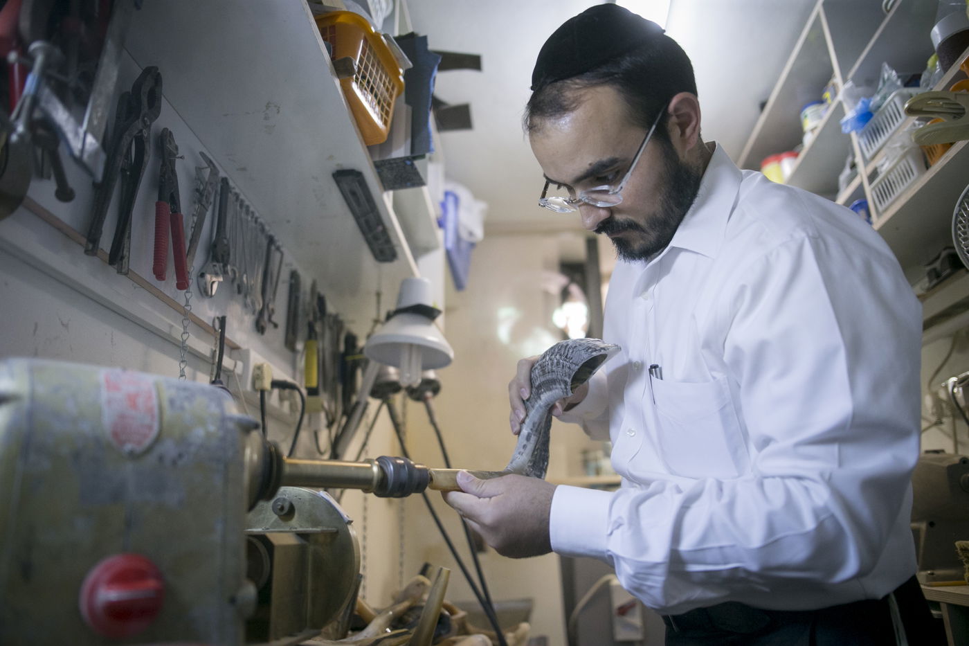 שלב אחר שלב בתמונות: כך מייצרים שופרות