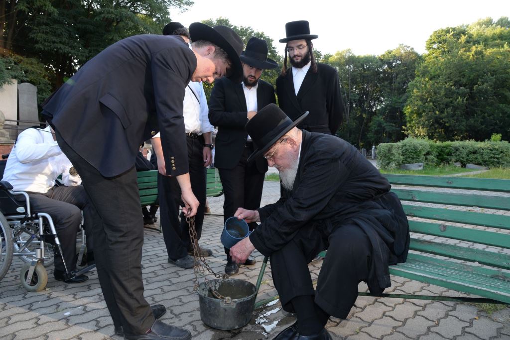 צפו: דינר 40 שנה ל"עטרת ישראל" ב... פולין