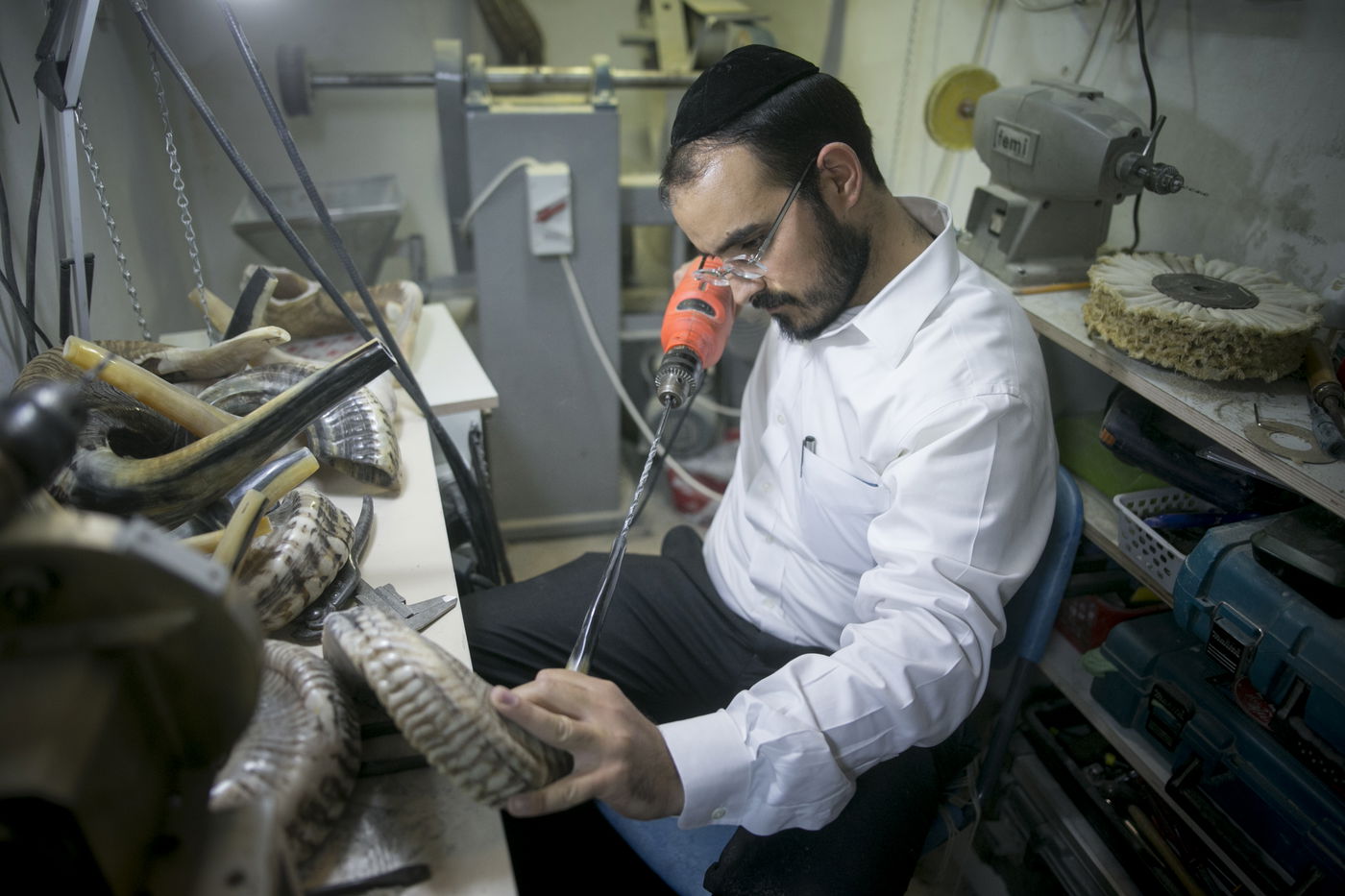 שלב אחר שלב בתמונות: כך מייצרים שופרות