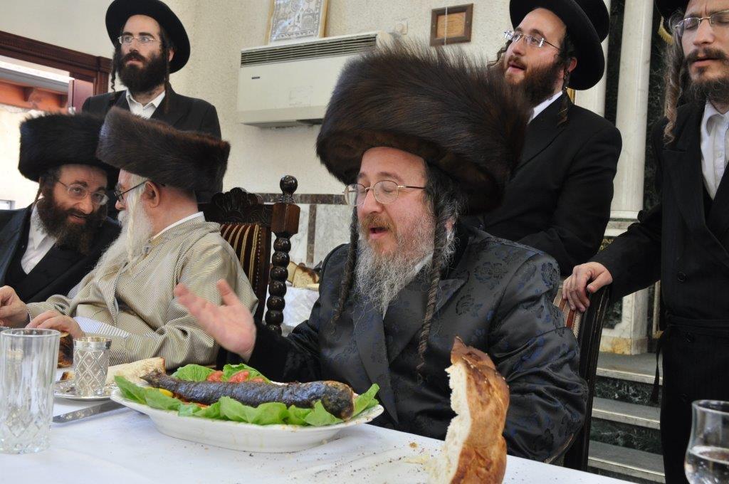 תיעוד: שמחת הברית לנין האדמו"ר ממשכנות הרועים