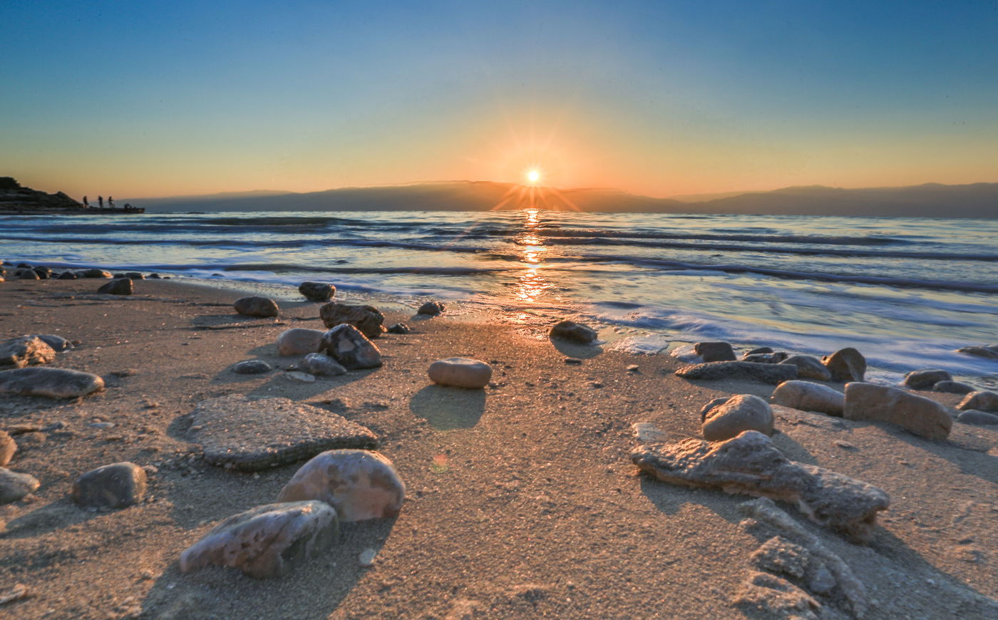 עצוב אבל מרהיב: צפו בהתייבשות של ים המלח