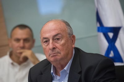 רובין הוד? אלי אלאלוף