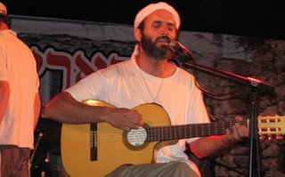 שיבי קלר חוזר עם סינגל חדש: "כל ישראל חברים"