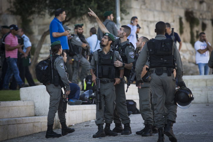 הטיפול במחבל בזירת הפיגוע. וידאו ותמונות