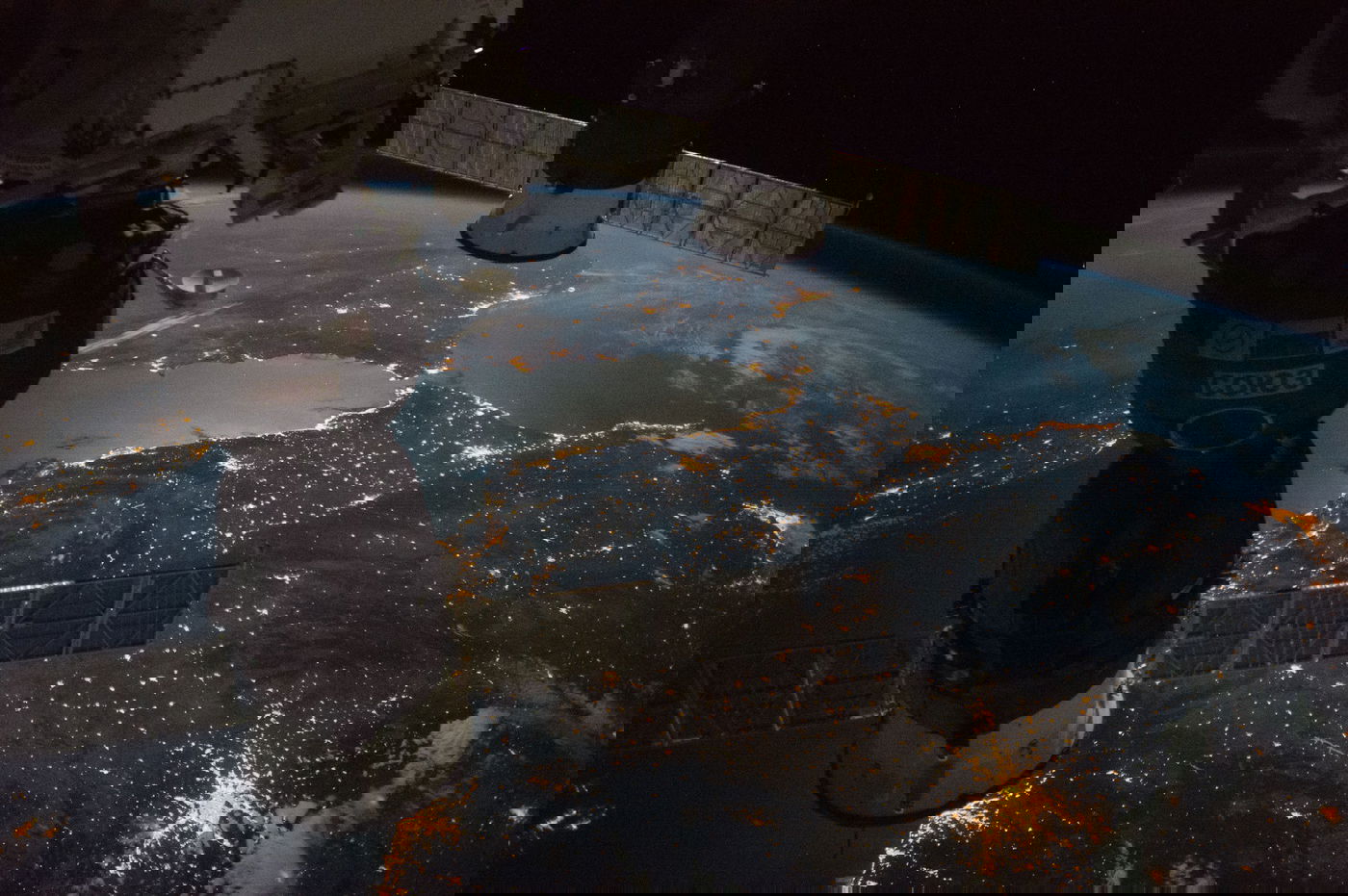 מיצר גיברלטר, ברקע החללית הרוסית סיוז