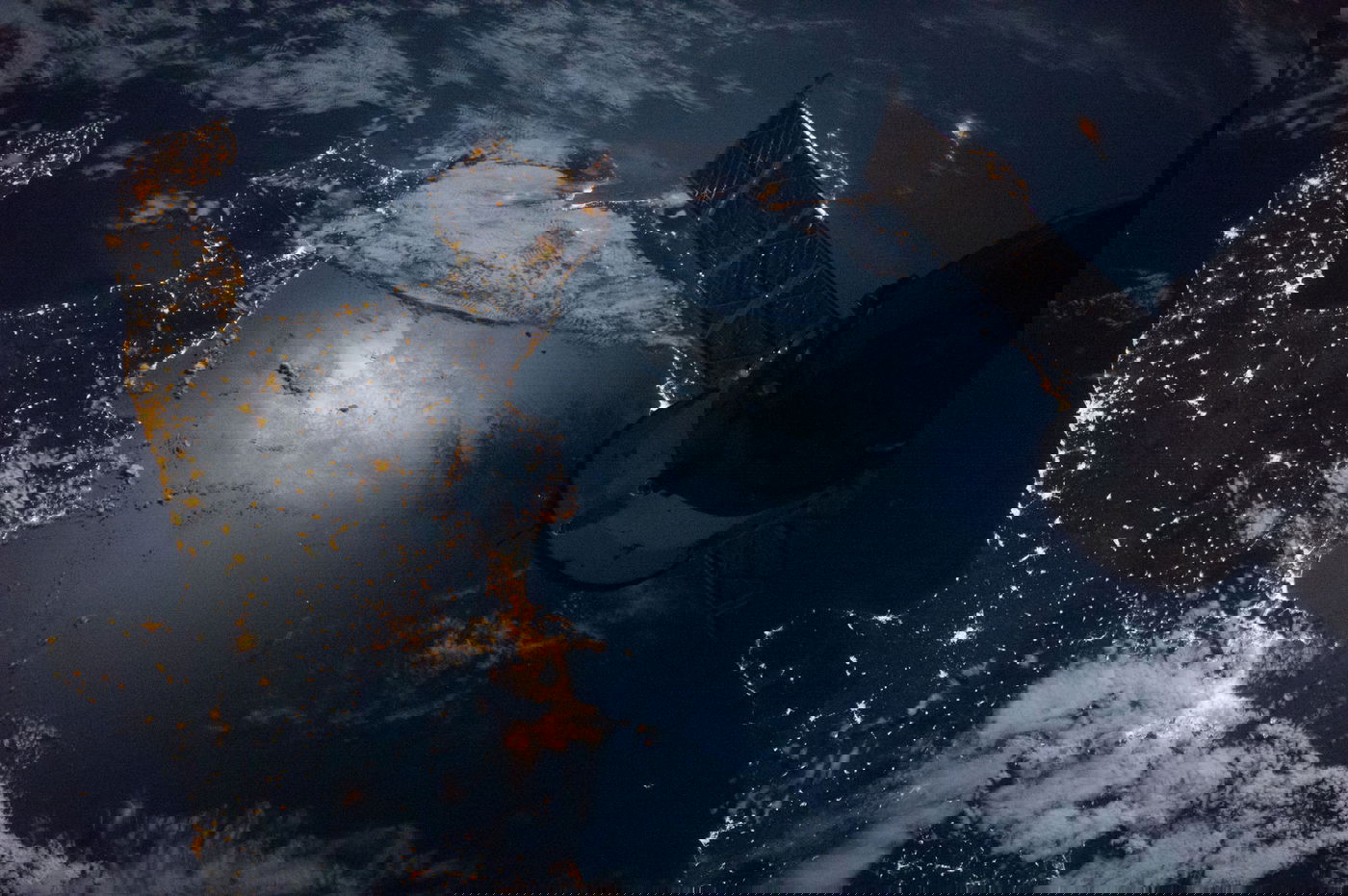 איטליה מהחלל, האורות של העיר נפולי