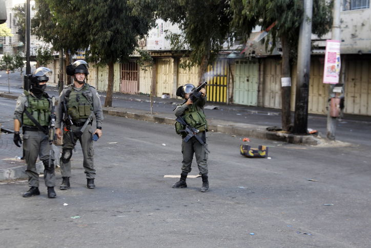 שגרה בחברון: מעצרים והפרות סדר | צפו