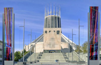 הלינקולן פלאזה בלונדון. "מופע אימה מזדקר"