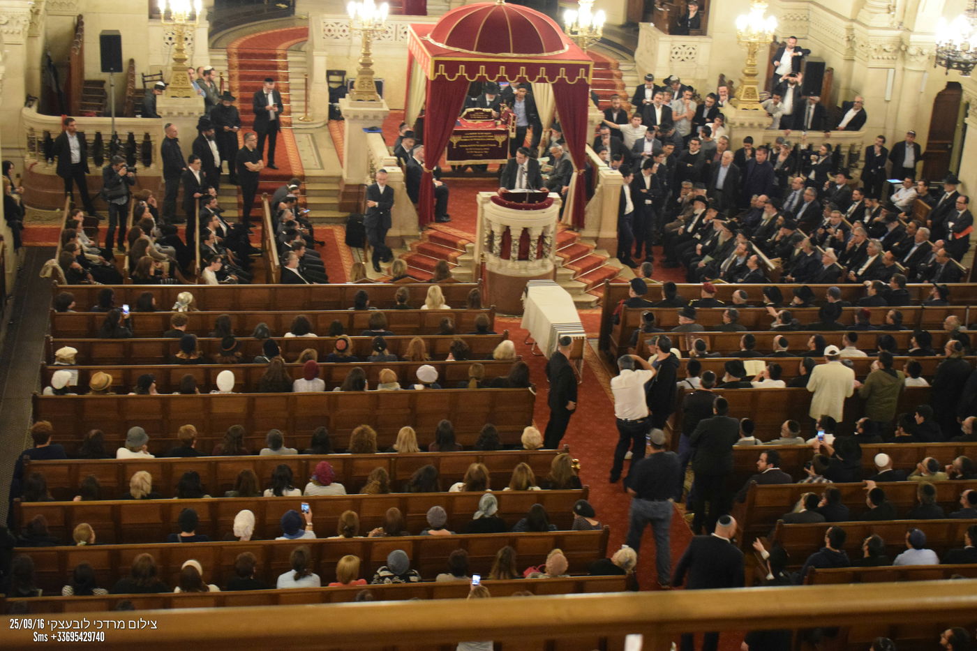 תיעוד ענק: מסע ההלוויה של הרב סיטרוק זצ"ל