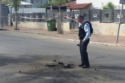 רקטה התפוצצה בשדרות; שניים לקו בחרדה