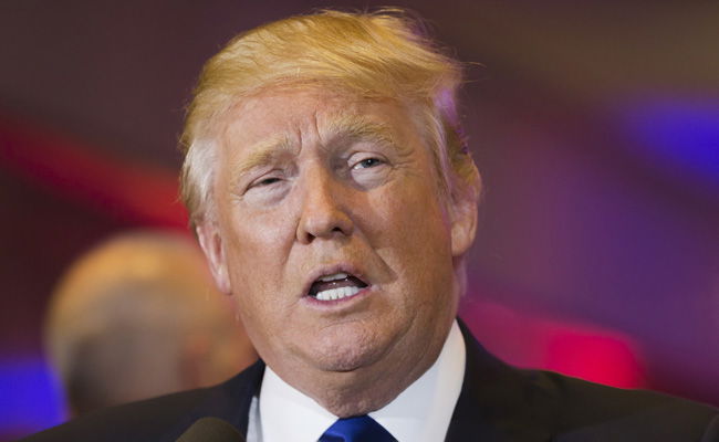 קריסה בסקרים; יו"ר בית הנבחרים מתנער מטראמפ