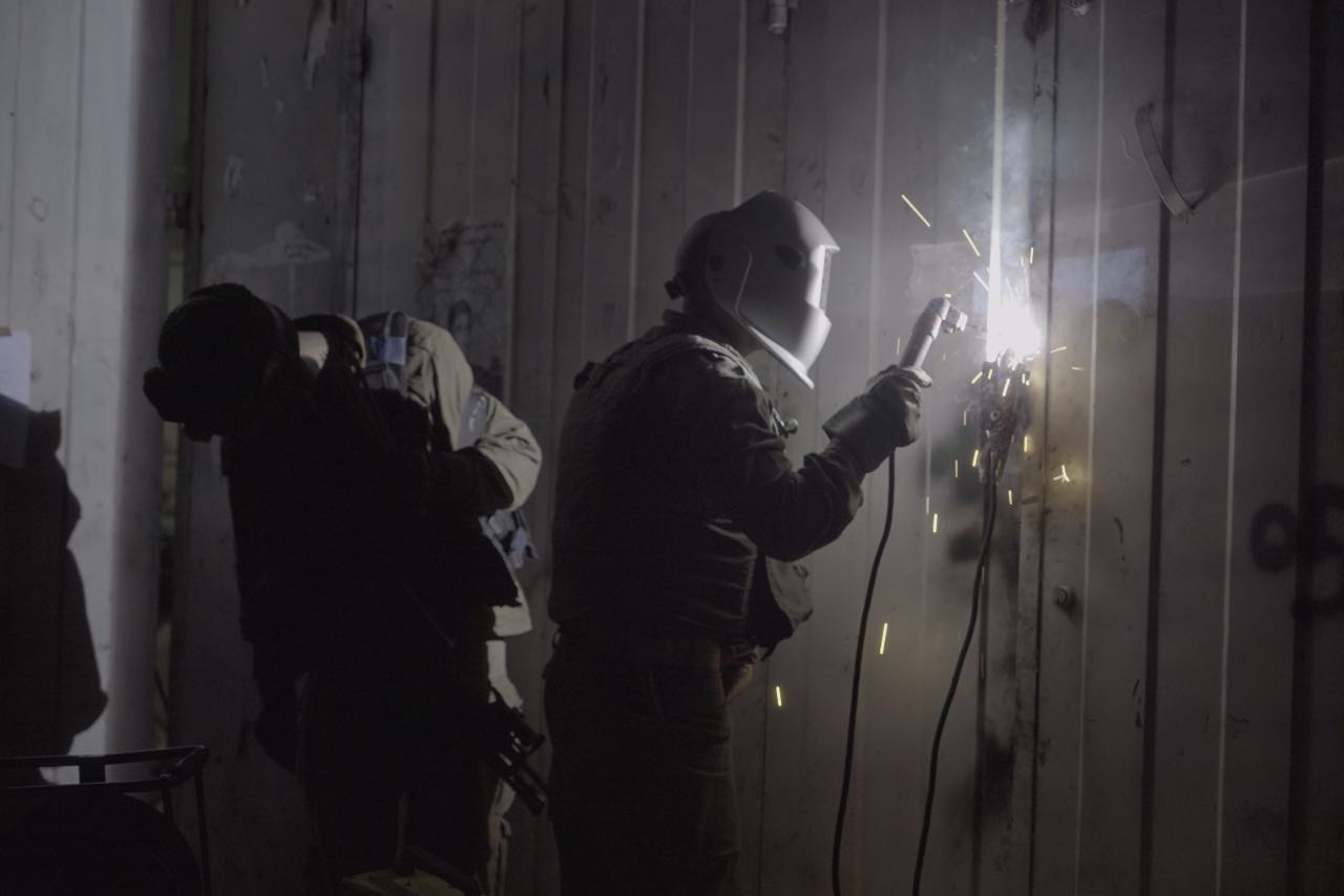 כוחות הביטחון מיפו את בית המחבל להריסה