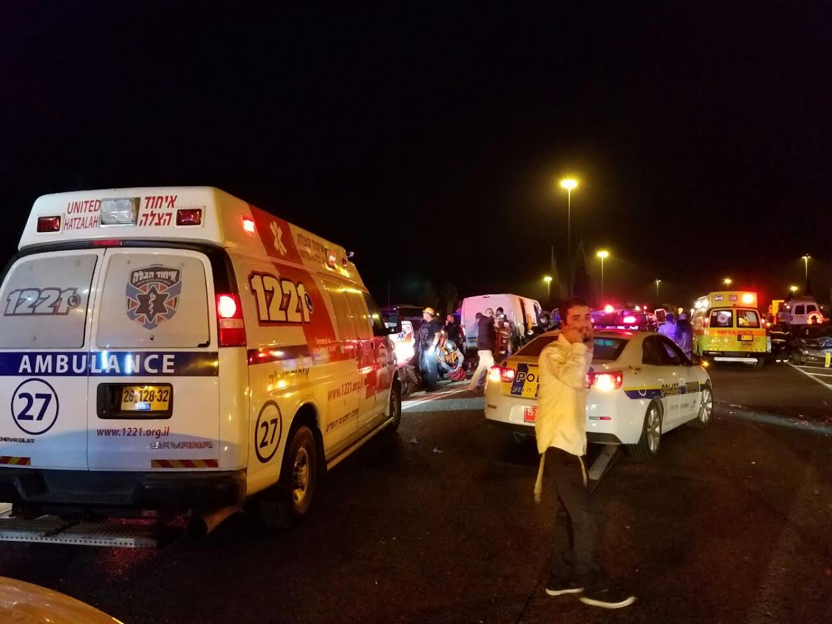 תאונה קטלנית בכביש 1: צעיר חרדי נהרג, חמישה נפצעו
