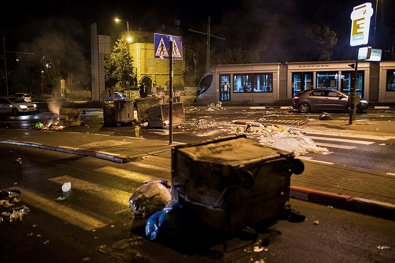 צפו בתמונות: הסיקריקים הבעירו את ירושלים