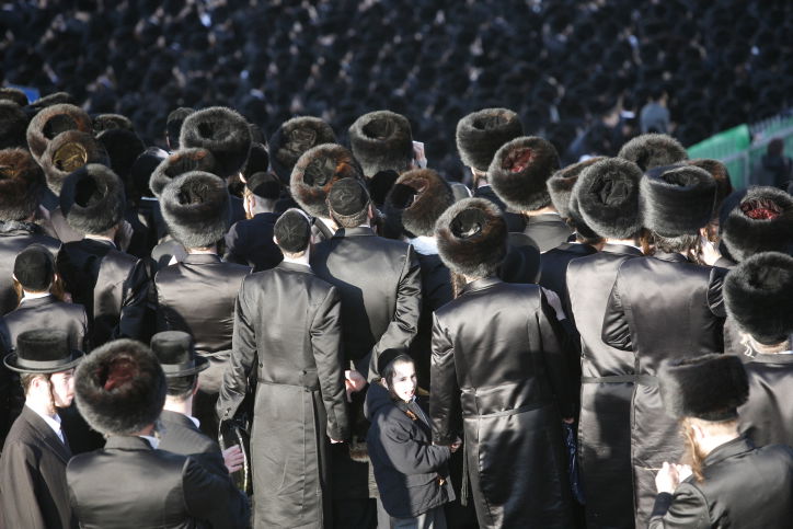 מדוע בחסידות גור התפילה ביום כיפור כה קצרה?