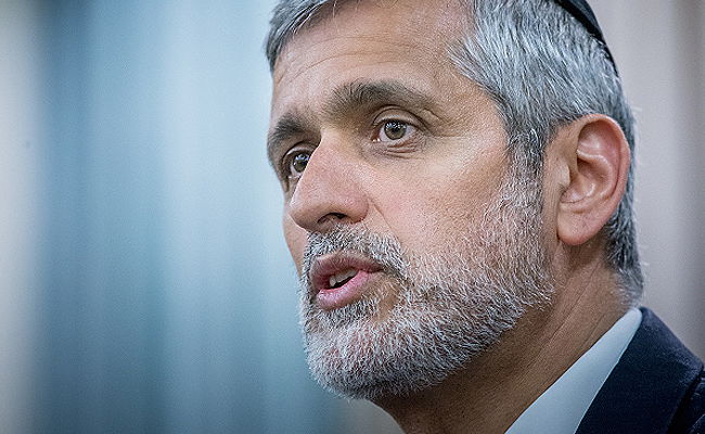 ארכיון. אלי ישי