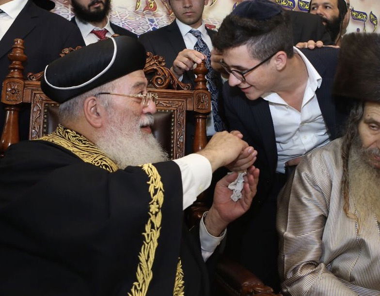 אלפים ב"הקבלת פני רבו" לגר"ש עמאר