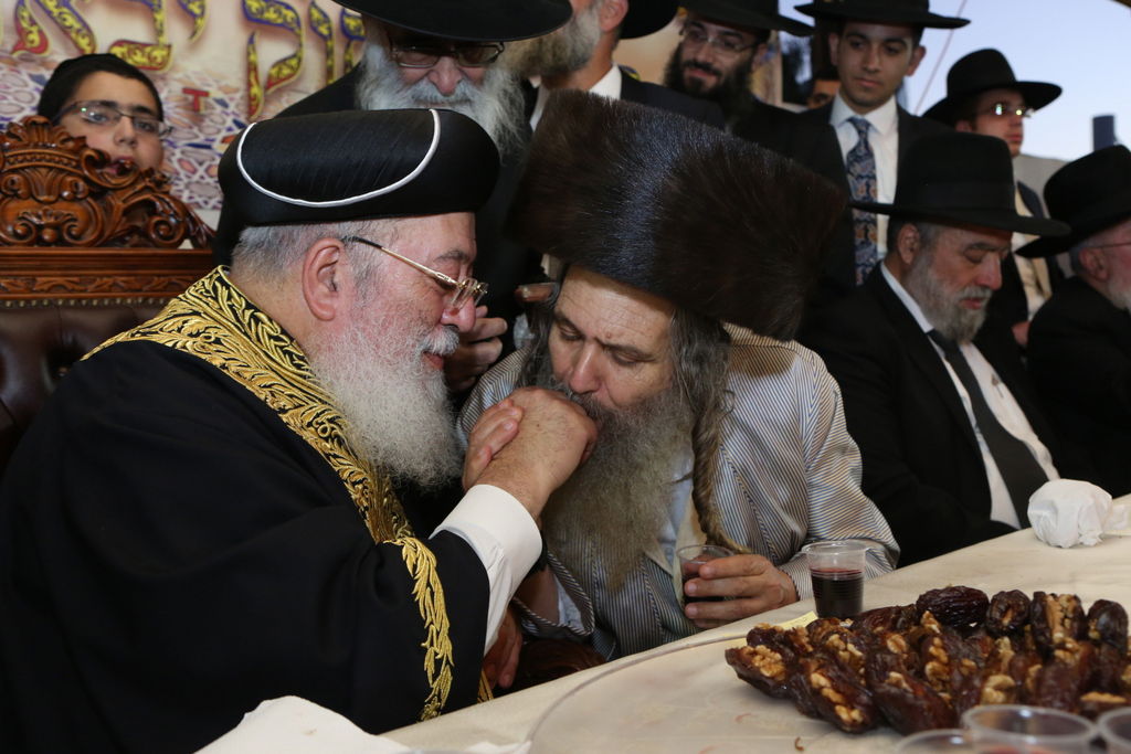 אלפים ב"הקבלת פני רבו" לגר"ש עמאר