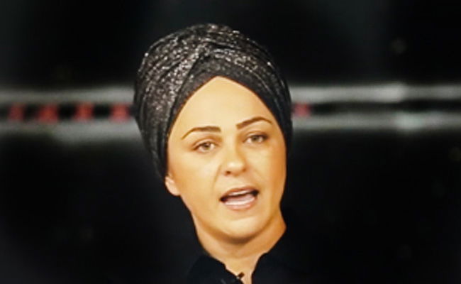 רבנית הפייסבוק רונית ברש