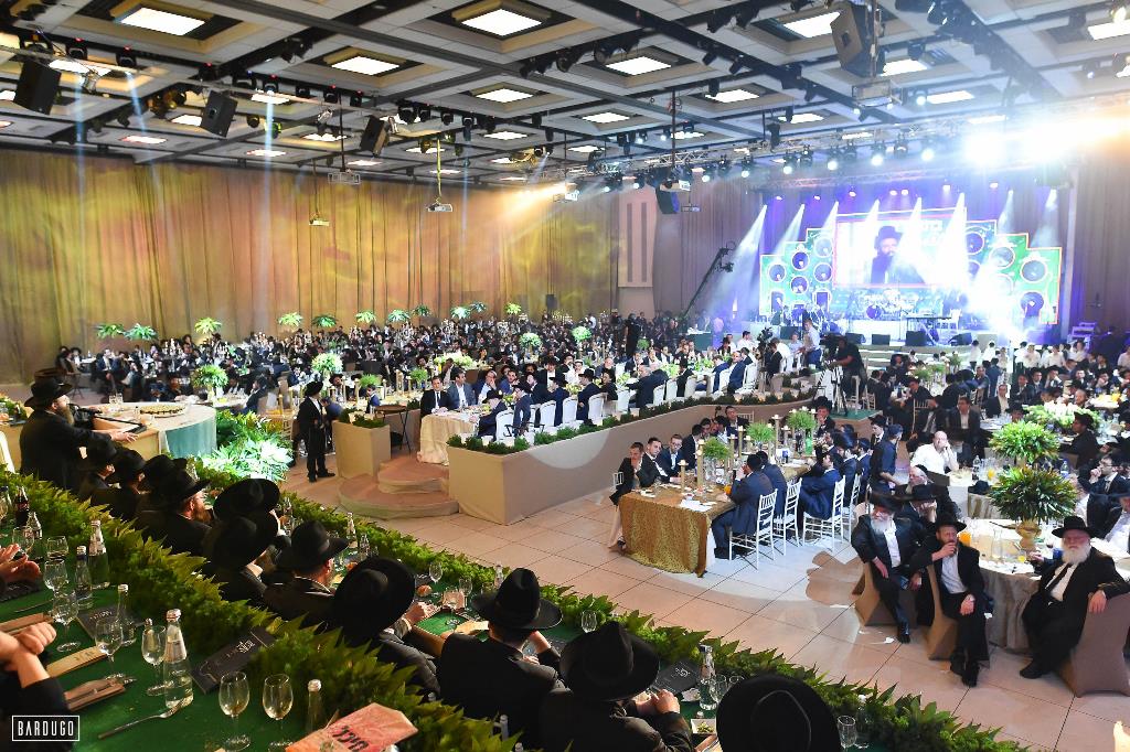 למי מרן הגר"ח קנייבסקי העניק קופסת אתרוג מכסף?