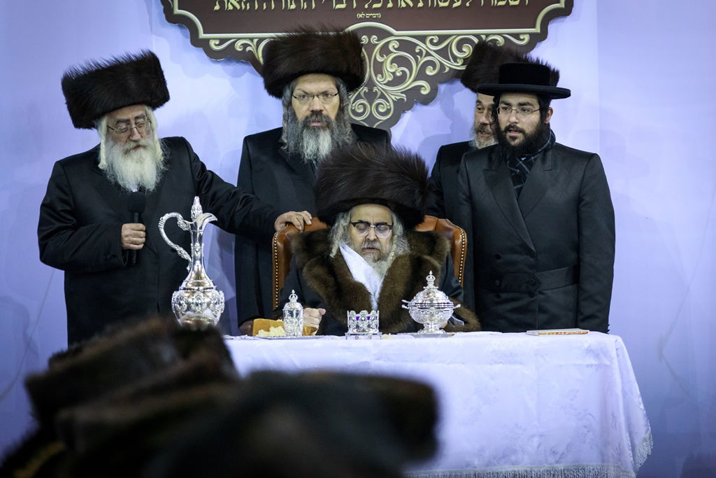 כך חגגו חסידי סאטמר 72 שעות במחיצת האדמו"ר