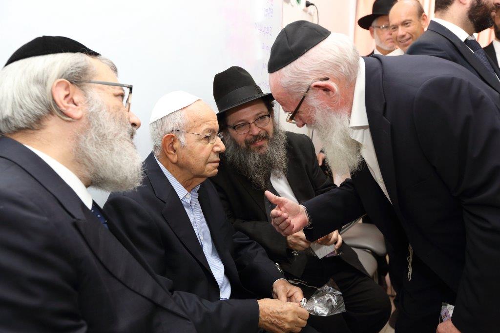 כשהגרי"מ לאו זכה לברכת כהנים מהילדים המיוחדים