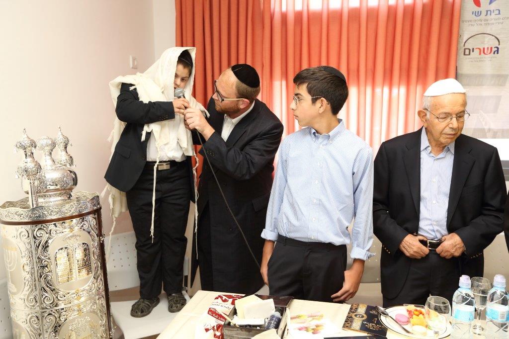 כשהגרי"מ לאו זכה לברכת כהנים מהילדים המיוחדים