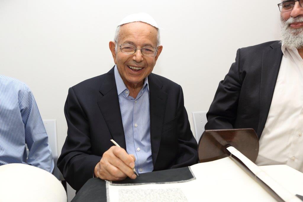 כשהגרי"מ לאו זכה לברכת כהנים מהילדים המיוחדים