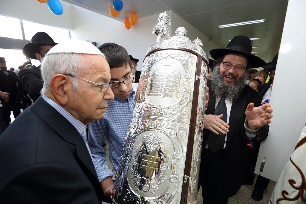 כשהגרי"מ לאו זכה לברכת כהנים מהילדים המיוחדים