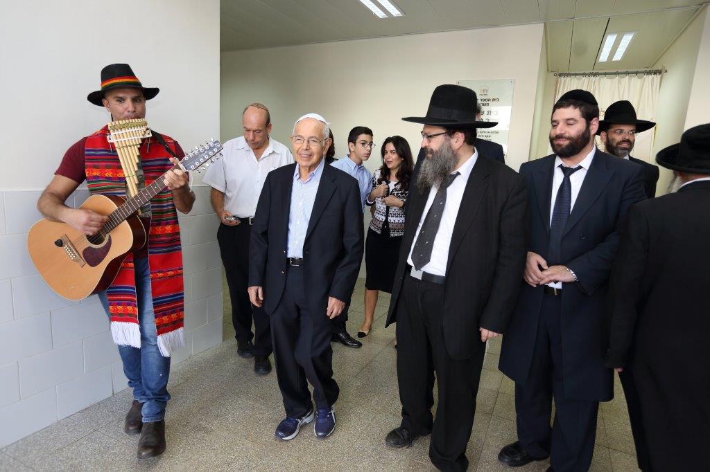 כשהגרי"מ לאו זכה לברכת כהנים מהילדים המיוחדים