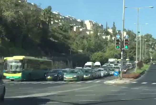 פקק שלא נגמר