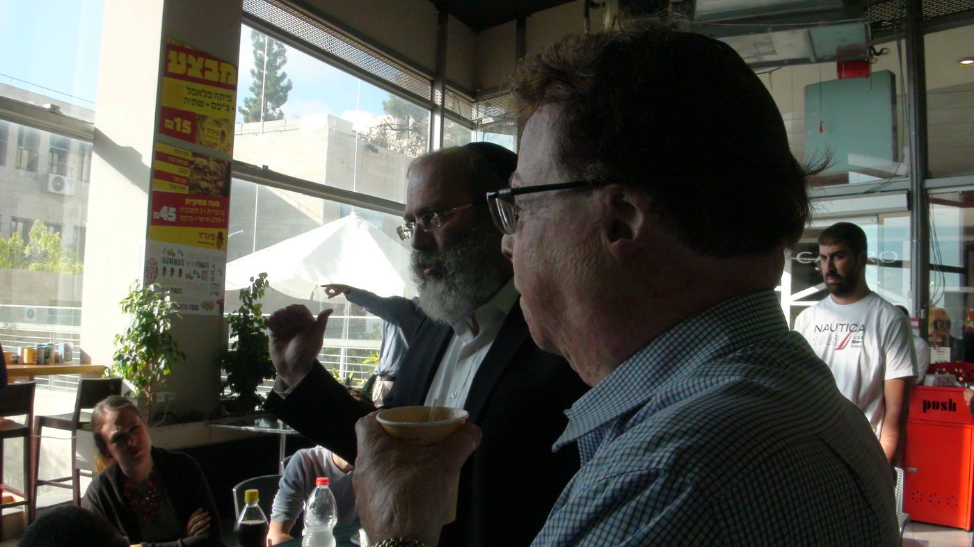 משבר המצור על רמות: בכירי העירייה התכנסו לדיון חירום