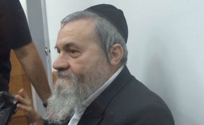 שמעון שר בבית המשפט