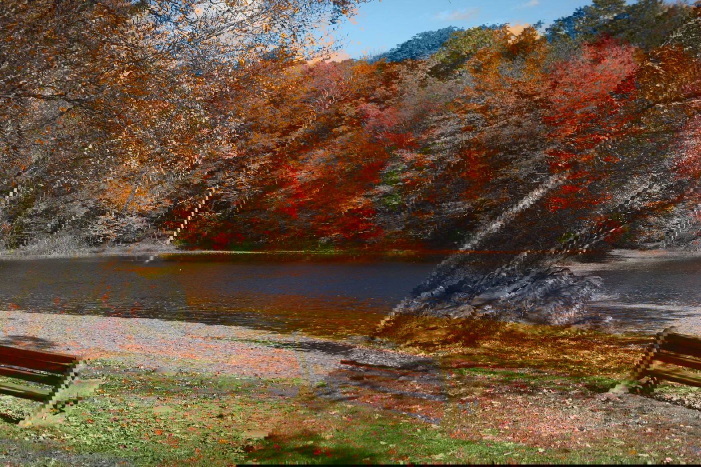 הרי הפוקונוס המרהיבים דרך עדשת מצלמה