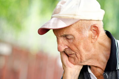 האחות ניצלה את מצבו הנפשי והכלכלי הרעוע? אילסוטרציה