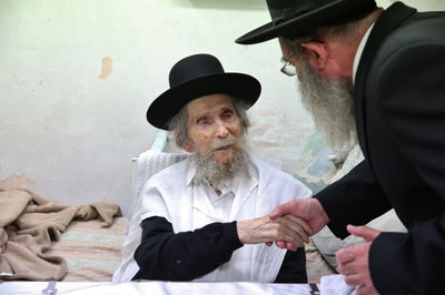 קלינטון או טראמפ? מרן הרב שטיינמן: "שניהם גויים"