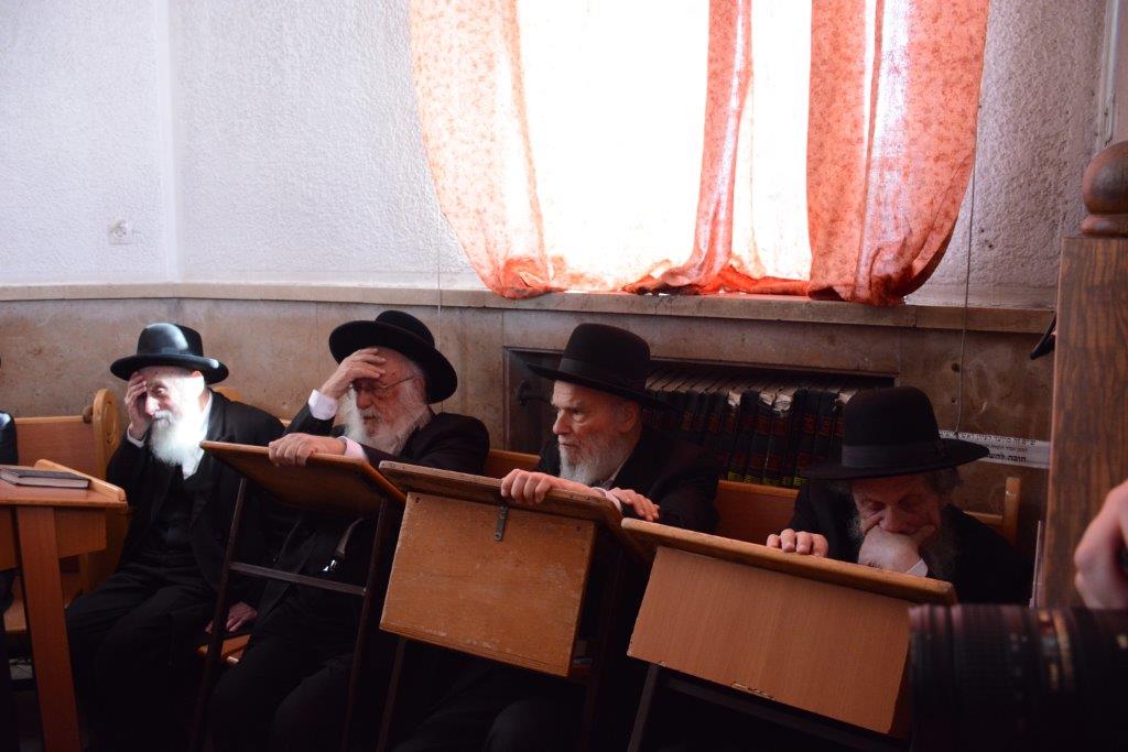 אלפים בהלווית ראש ישיבת סלבודקא רבי נתן צבי שולמן זצ"ל. צפו