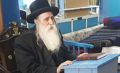 האדמו"ר ממכנובקא-בעלזא בביקור בצפת