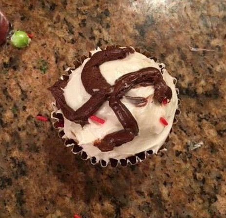 העוגה הפוגעת