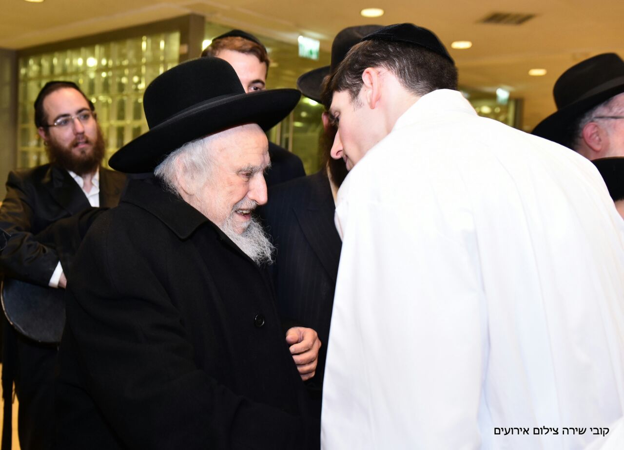 הכלה מקו 402: 'חסד ק-ל עלי כל היום'