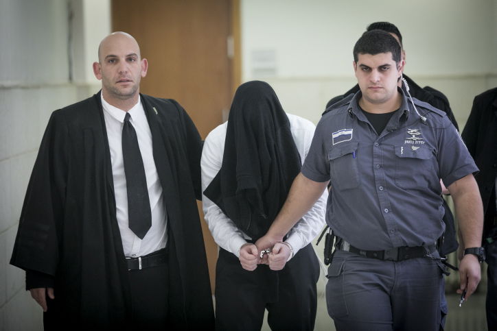 לקח את הילד מבית הכנסת ברכבו ותקף אותו באכזריות