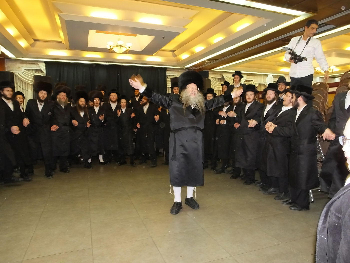 שמחת בית קוזמיר-מודזיץ-לעלוב-לובלין