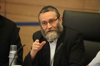 אושרה קצבה חודשית לסטודנטים ולאברכים