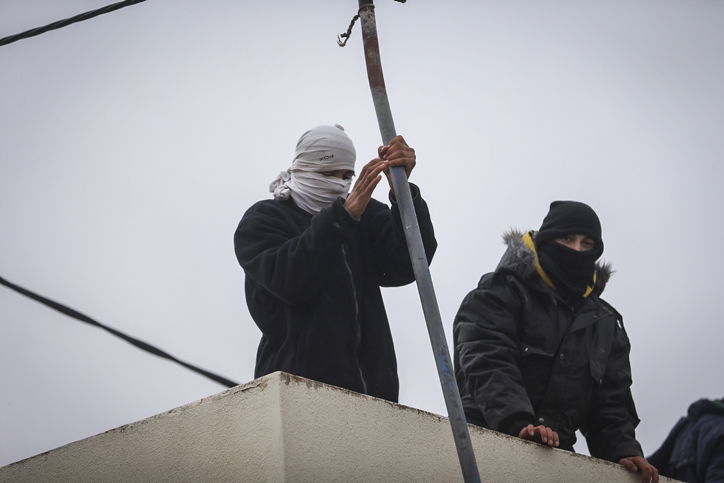 תושבי עמונה נערכים לפינוי; "הצמידו לנו אקדח לרקה"